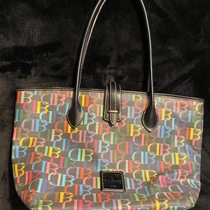 Dooney & Bourke shoulder bag Good condition